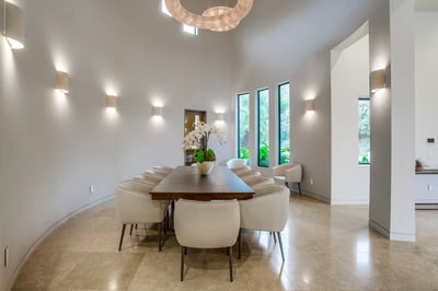 Luxury Villa Photo #34