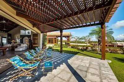 Luxury Villa Photo #12