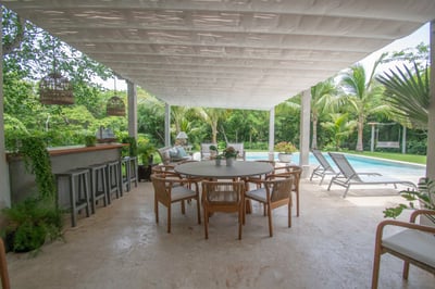 Luxury Villa Photo #9