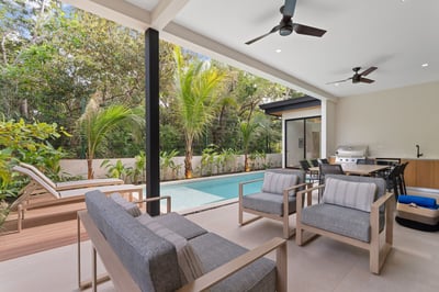 Luxury Villa Photo #38