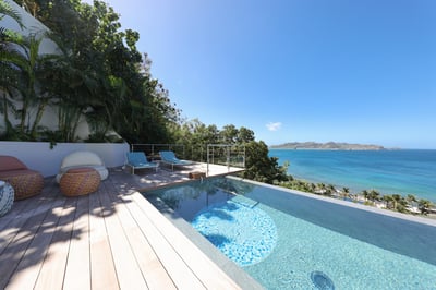 Luxury Villa Photo #5
