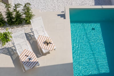 Luxury Villa Photo #3