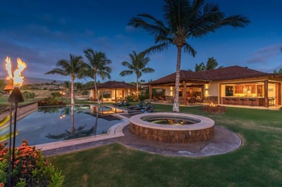 Luxury Villa Photo #2