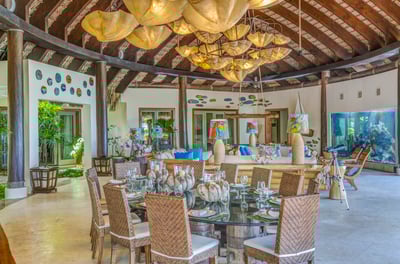 Luxury Villa Photo #13