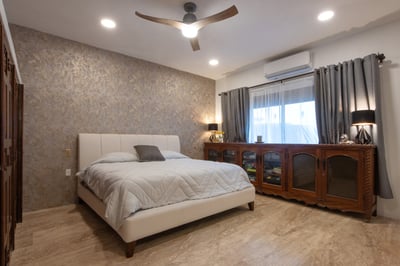 Luxury Villa Photo #34