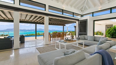 Luxury Villa Photo #12