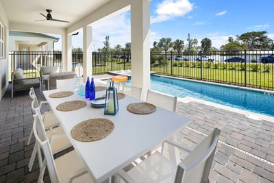 Luxury Villa Photo #35
