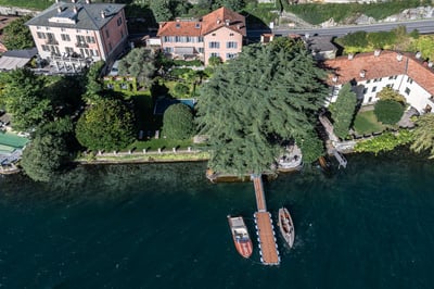 Luxury Villa Photo #3