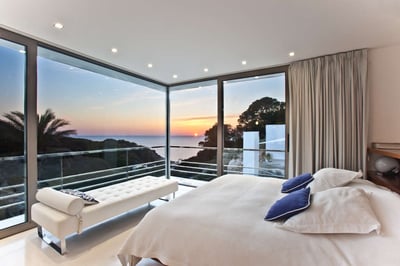 Luxury Villa Photo #22