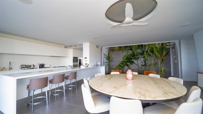 Luxury Villa Photo #28