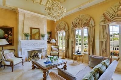 Luxury Villa Photo #21