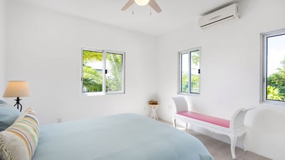 Luxury Villa Photo #51