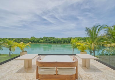 Luxury Villa Photo #7