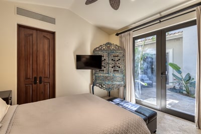 Luxury Villa Photo #49