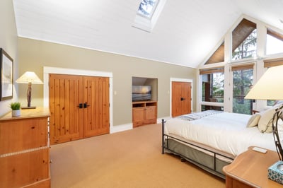 Luxury Villa Photo #37