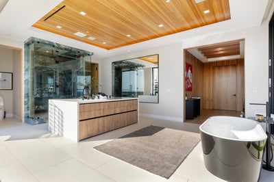 Luxury Villa Photo #55