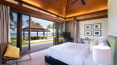 Luxury Villa Photo #22