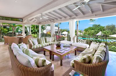 Luxury Villa Photo #6