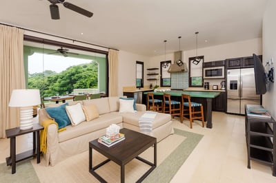 Luxury Villa Photo #6