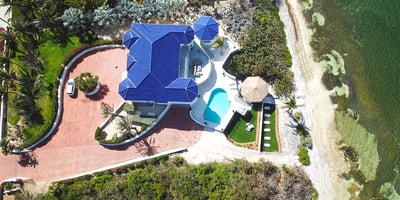Luxury Villa Photo #42