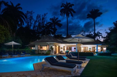 Luxury Villa Photo #5