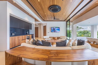 Luxury Villa Photo #66