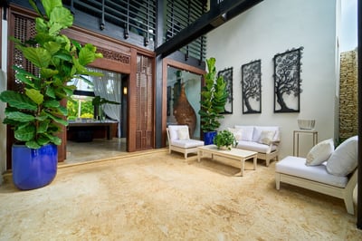 Luxury Villa Photo #34