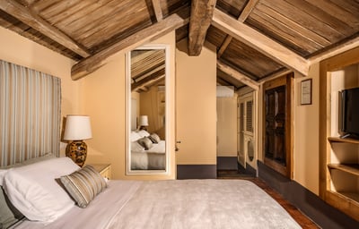 Luxury Villa Photo #27