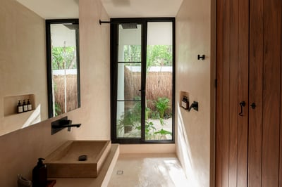Luxury Villa Photo #41