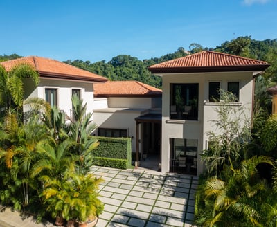 Luxury Villa Photo #15