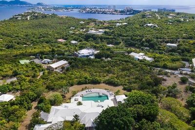 Luxury Villa Photo #47