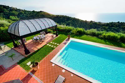 Luxury Villa Photo #8