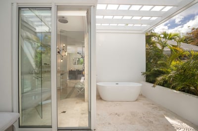 Luxury Villa Photo #86