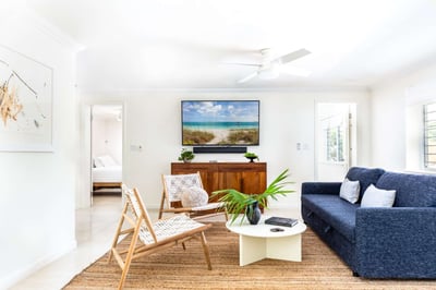 Luxury Villa Photo #18