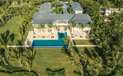 Luxury Villa Photo #7