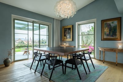 Luxury Villa Photo #14