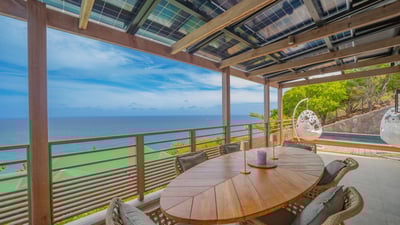 Kitchen & Dining Area