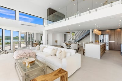 Luxury Villa Photo #35