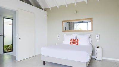 Luxury Villa Photo #19