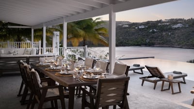 Luxury Villa Photo #22