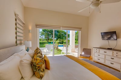 Luxury Villa Photo #26