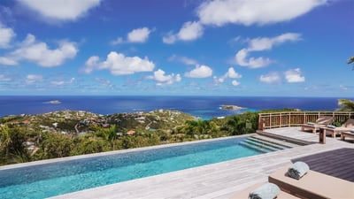 Luxury Villa Photo #7