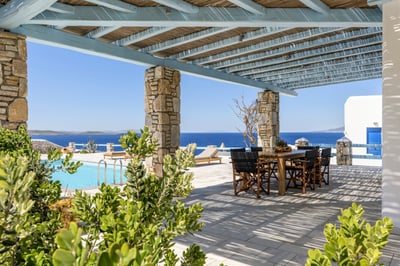 Luxury Villa Photo #12
