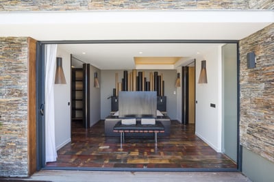 Luxury Villa Photo #38