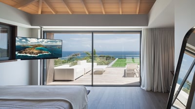 Luxury Villa Photo #34