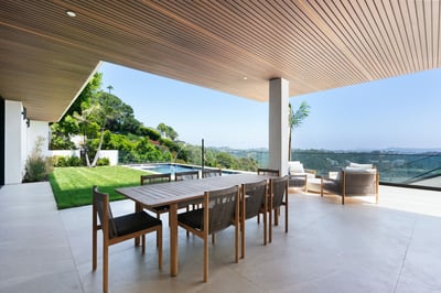 Luxury Villa Photo #7