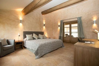 Luxury Villa Photo #19