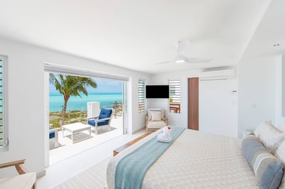 Luxury Villa Photo #60