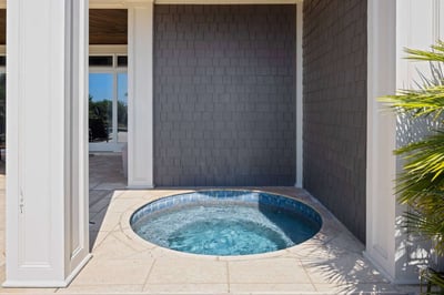 Luxury Villa Photo #7