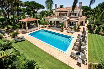 Luxury Villa Photo #2